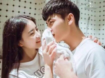 天蝎女等你表白的暗示,读懂她的心理活动第3张